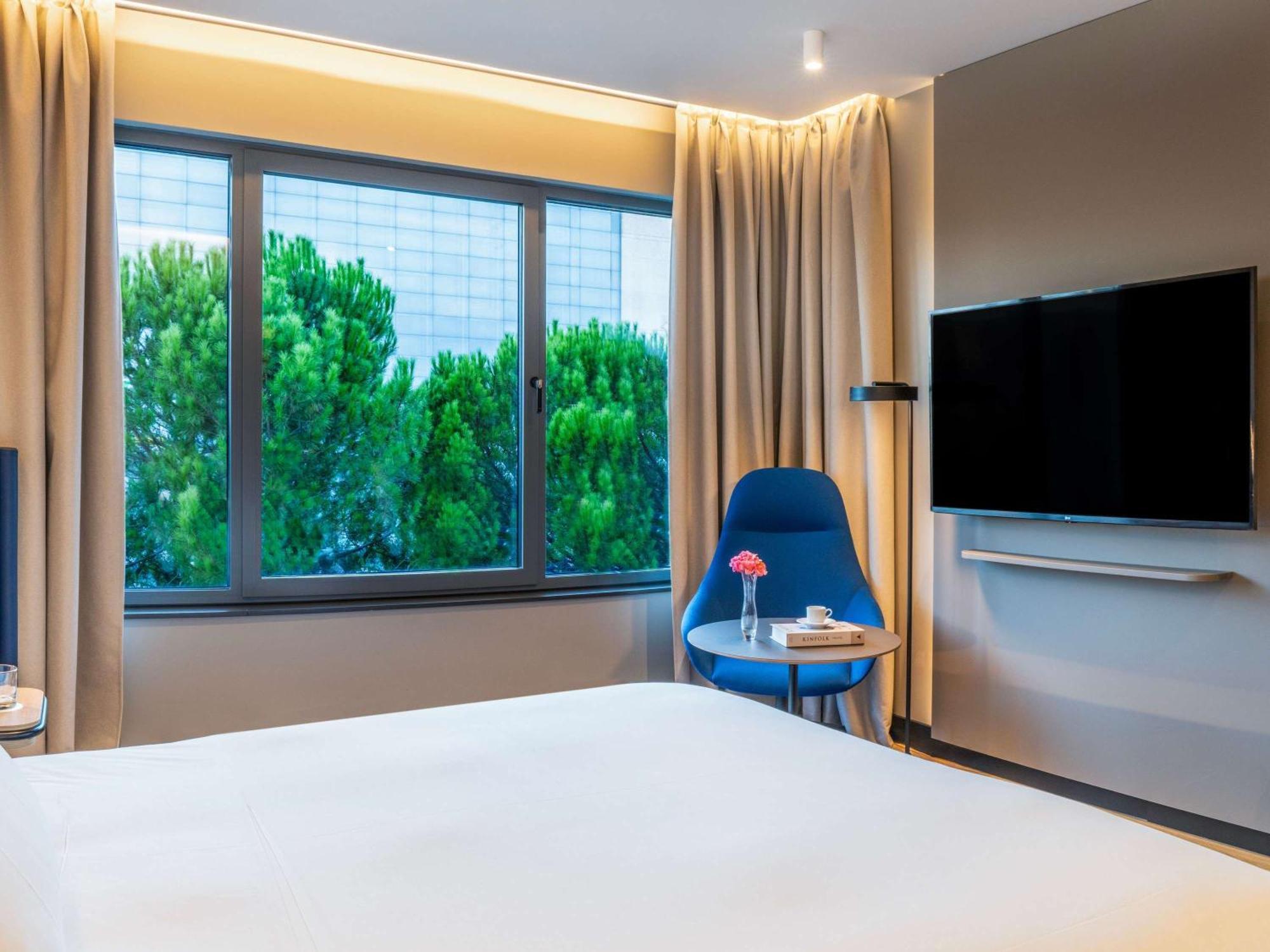 Pullman Madrid Airport & Feria Hotel Eksteriør billede