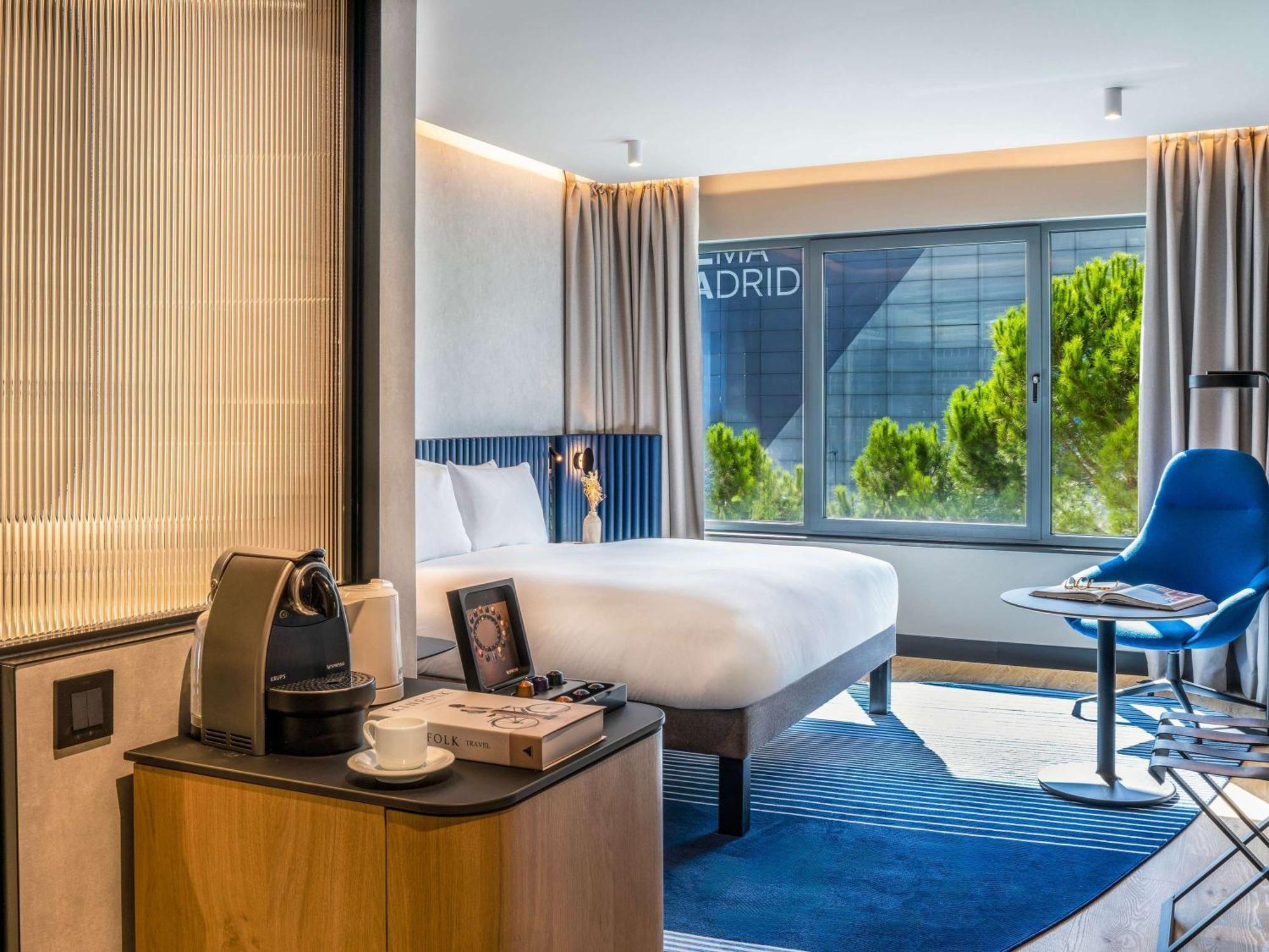 Pullman Madrid Airport & Feria Hotel Eksteriør billede